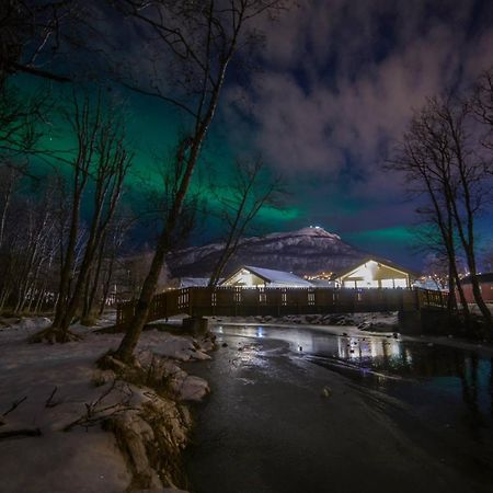 Tromso Lodge & Camping エクステリア 写真