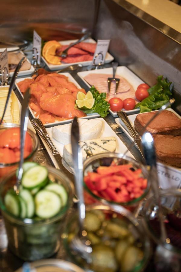 Tromso Lodge & Camping エクステリア 写真