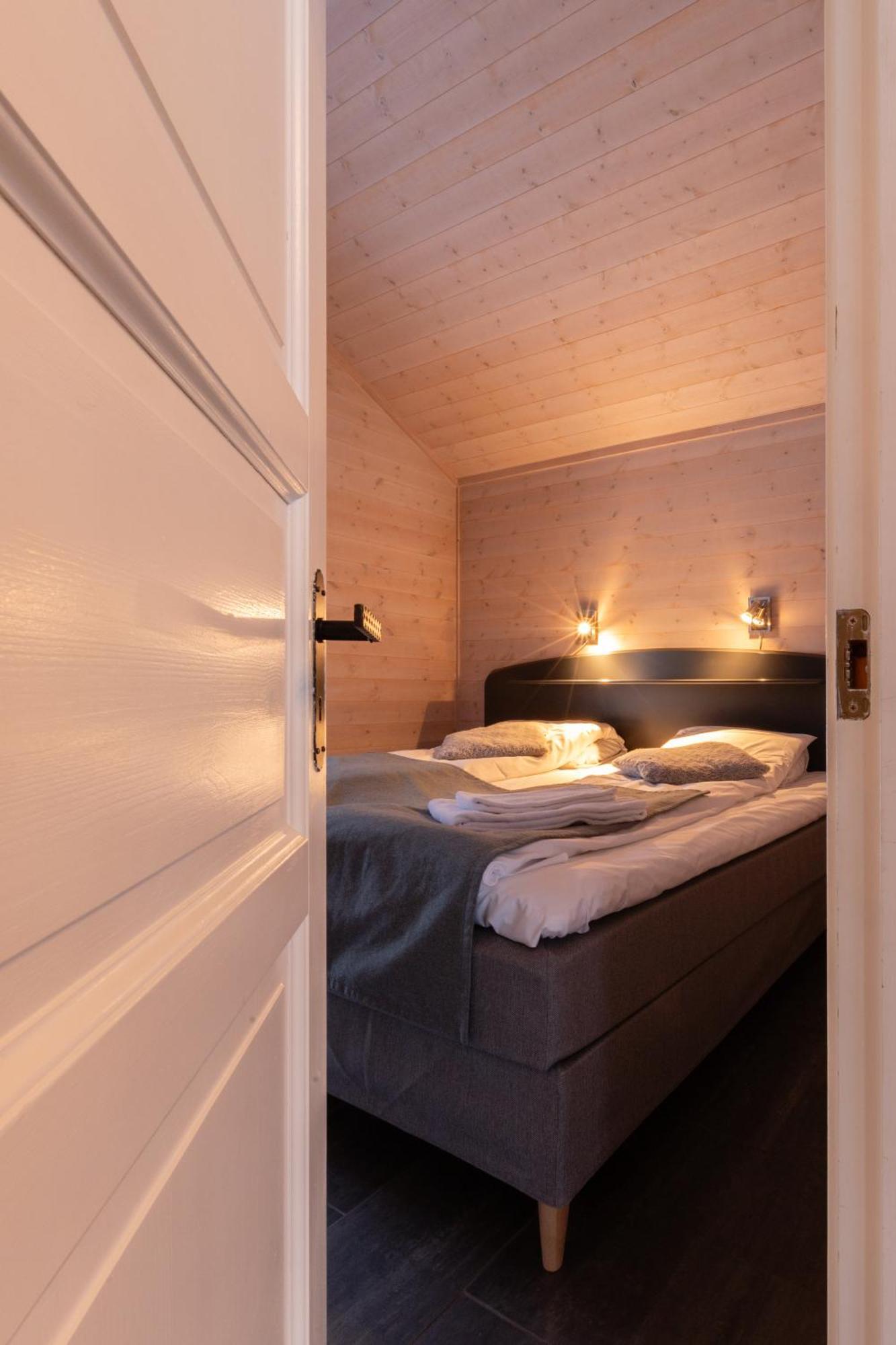 Tromso Lodge & Camping エクステリア 写真