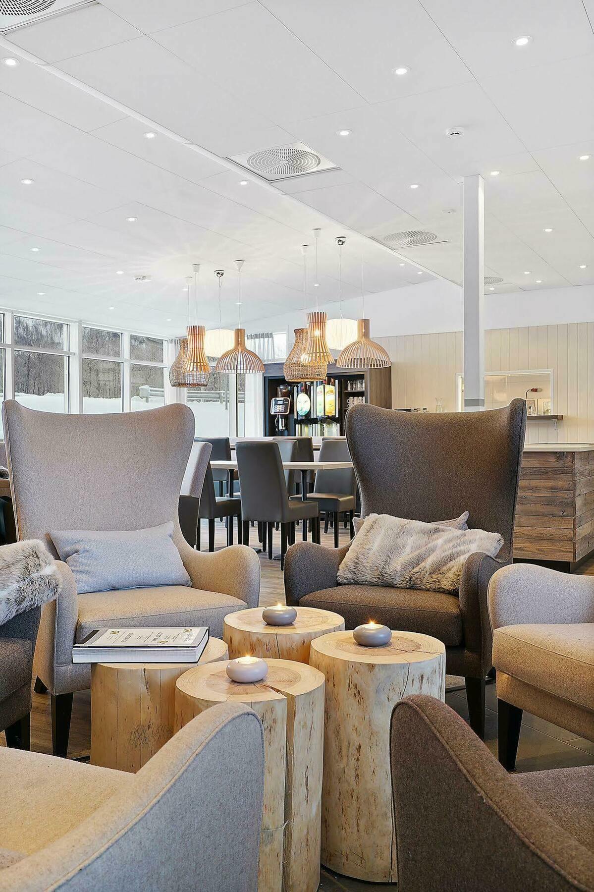 Tromso Lodge & Camping エクステリア 写真
